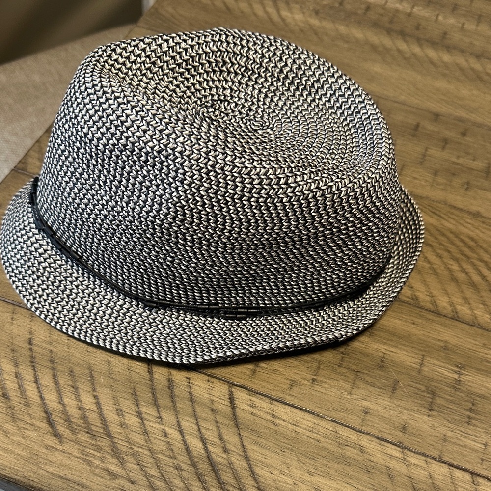 Woven Straw Fedora Hat in Black & White